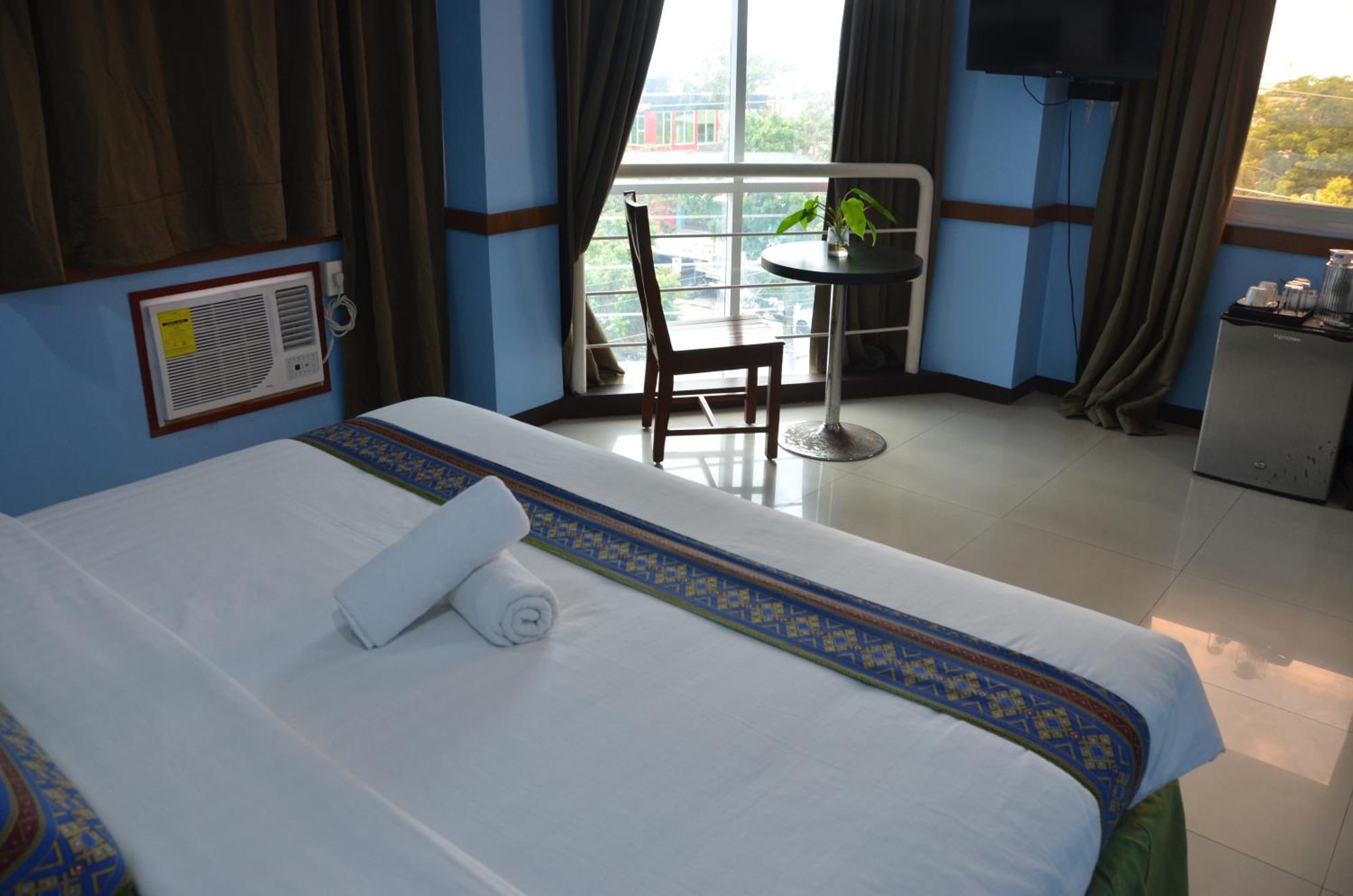 Alu Hotel Davao Ngoại thất bức ảnh