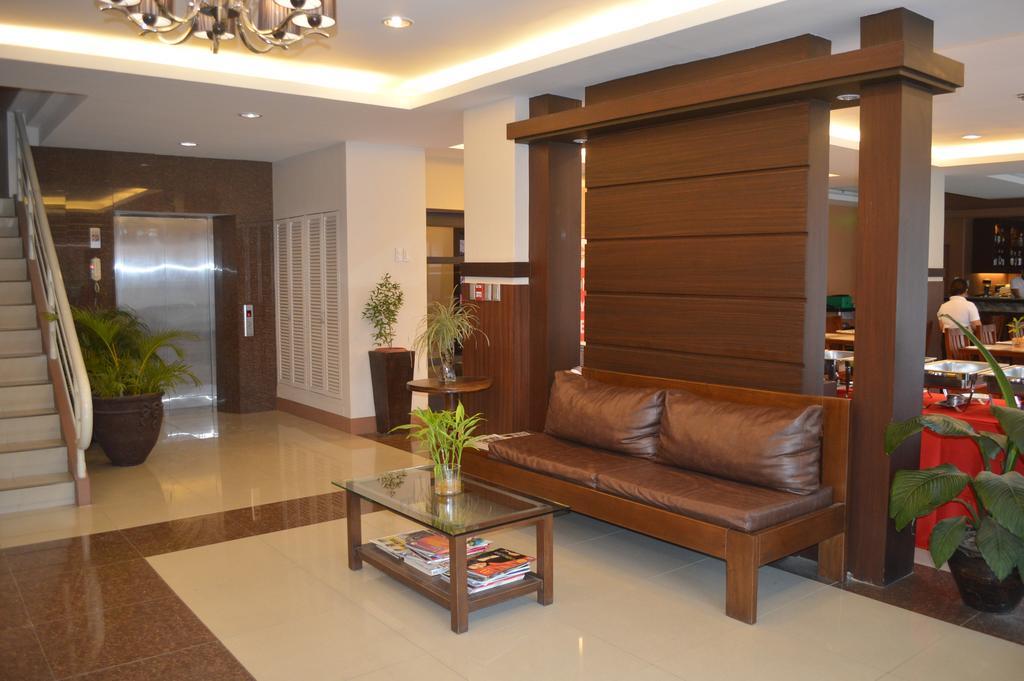 Alu Hotel Davao Ngoại thất bức ảnh