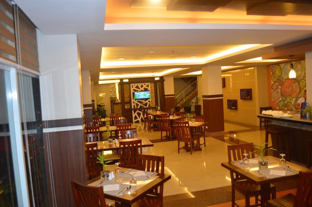 Alu Hotel Davao Ngoại thất bức ảnh