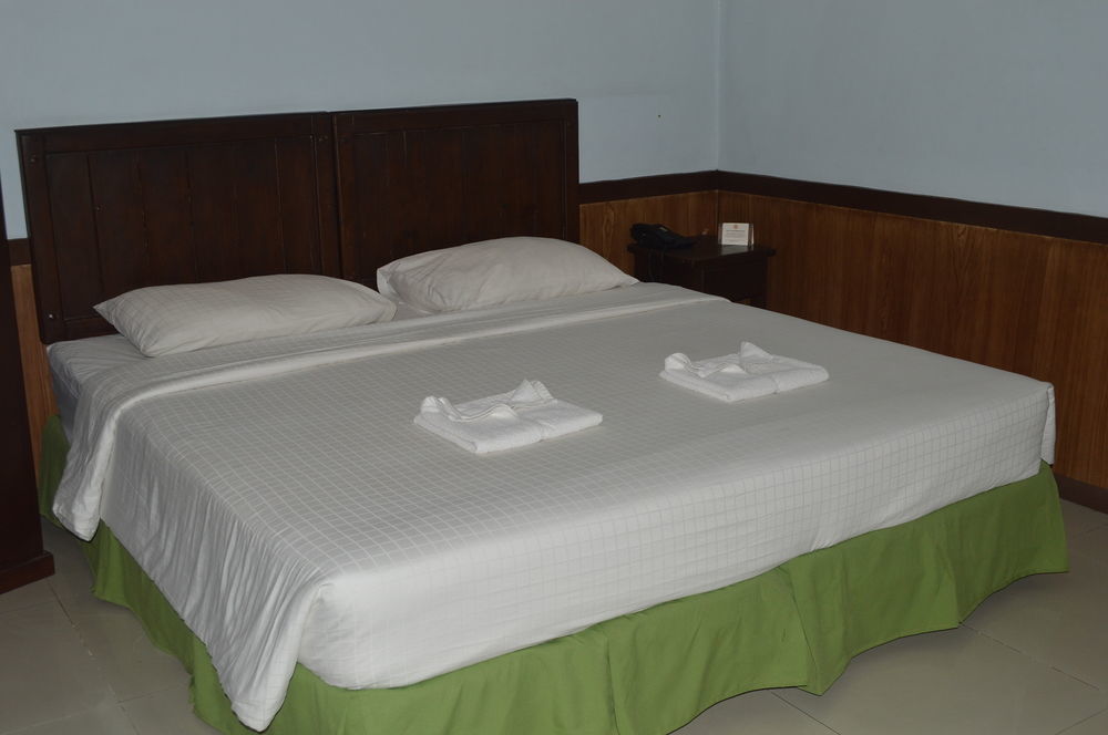 Alu Hotel Davao Ngoại thất bức ảnh