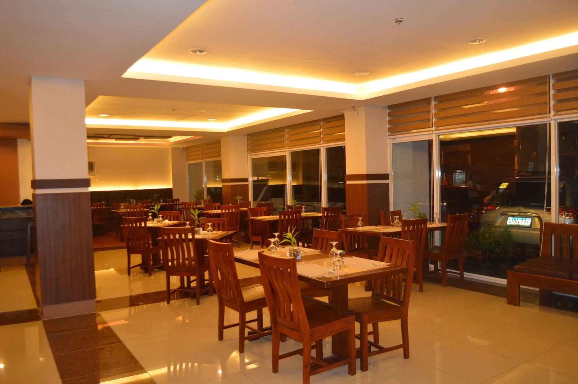 Alu Hotel Davao Ngoại thất bức ảnh