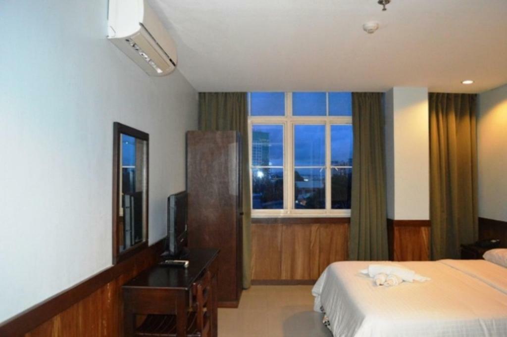 Alu Hotel Davao Ngoại thất bức ảnh